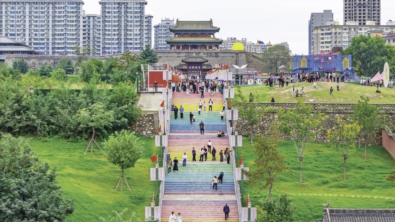 文化“賦彩” 旅游“升溫” ——我市國(guó)慶中秋假期文旅市場(chǎng)觀察之二